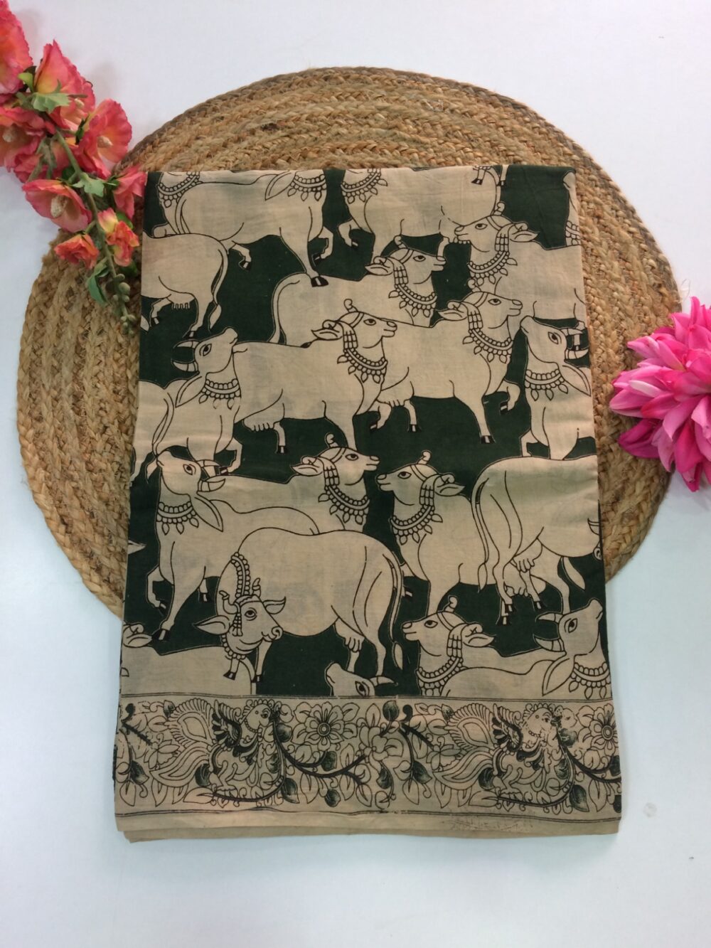 Shop Primary Image Shop Primary Image